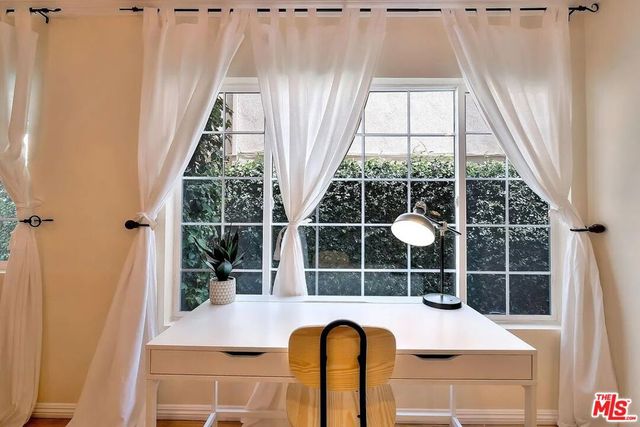 1111 11th Street 3, Santa Monica, CA 90403