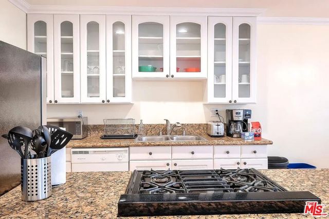 1111 11th Street 3, Santa Monica, CA 90403