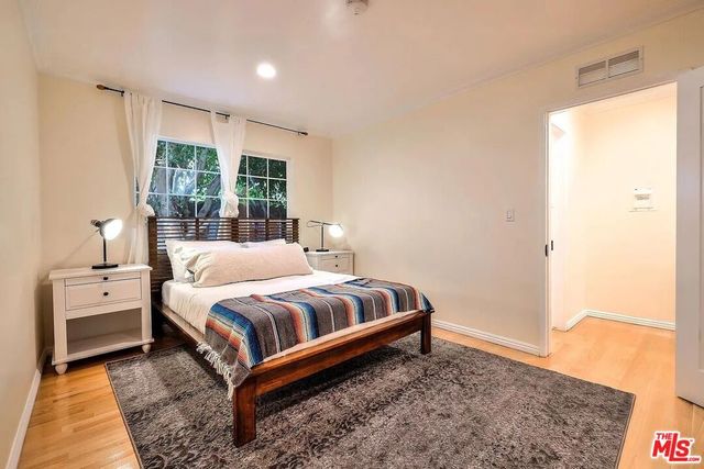 1111 11th Street 3, Santa Monica, CA 90403