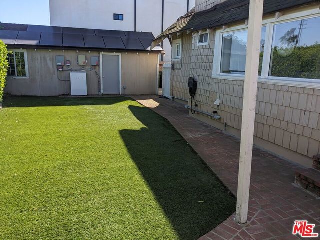 4547 W 16th Pl, Los Angeles, CA 90019