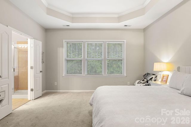 1334 Sarandon Drive, Matthews, NC 28104