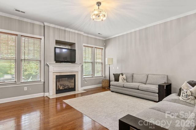 1334 Sarandon Drive, Matthews, NC 28104