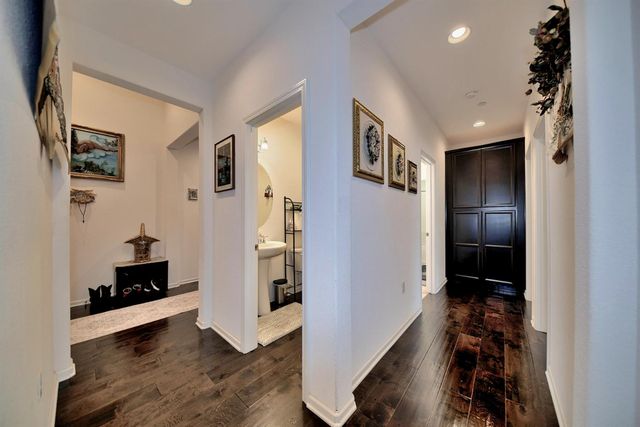 18607 Delta Ct, Lathrop, CA 95330