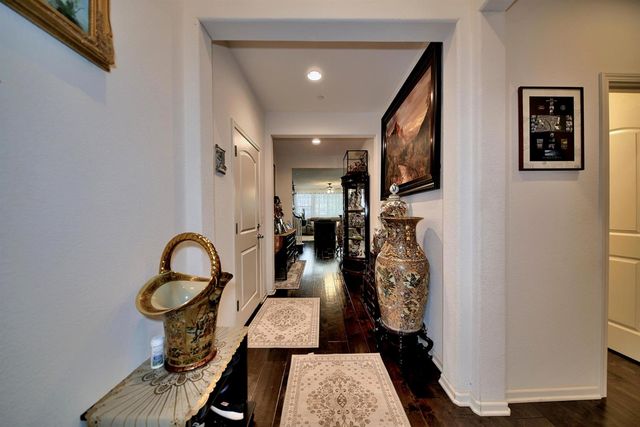18607 Delta Ct, Lathrop, CA 95330