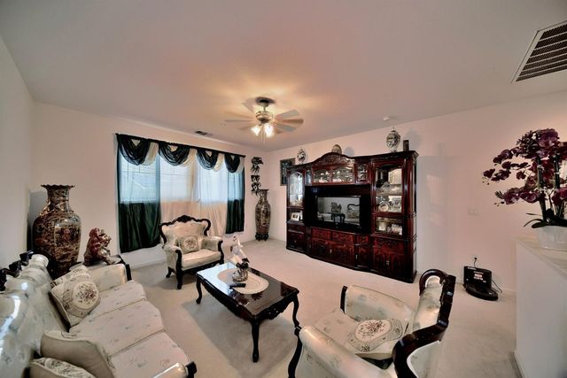 18607 Delta Ct, Lathrop, CA 95330