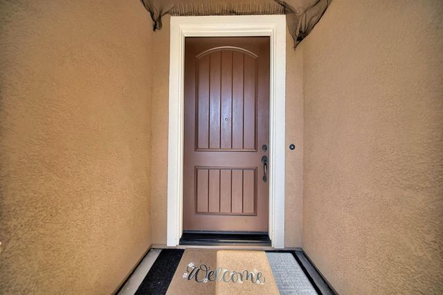 18607 Delta Ct, Lathrop, CA 95330