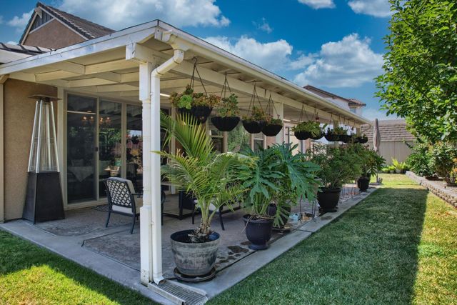 18607 Delta Ct, Lathrop, CA 95330