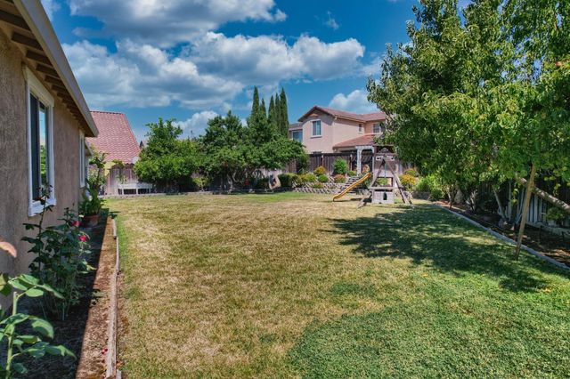 18607 Delta Ct, Lathrop, CA 95330