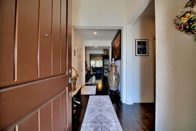 18607 Delta Ct, Lathrop, CA 95330