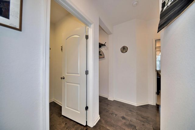 18607 Delta Ct, Lathrop, CA 95330