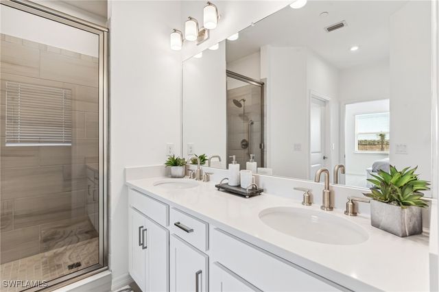 11801 Venetian Lagoon DR, Fort Myers, FL 33913