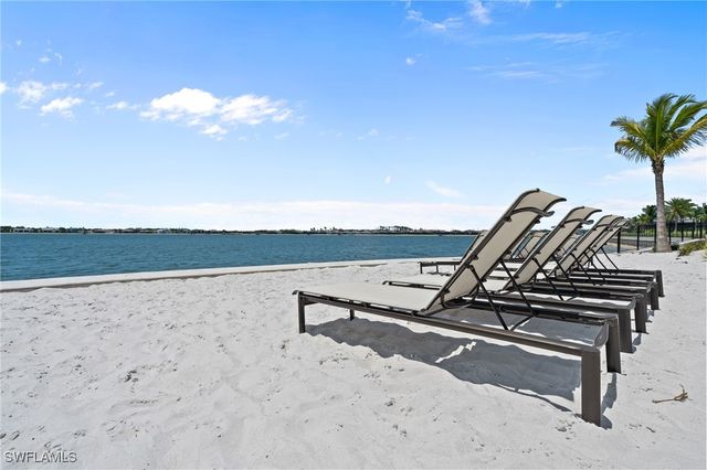 11801 Venetian Lagoon DR, Fort Myers, FL 33913