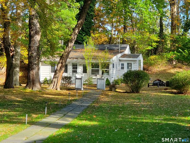 44 Roseville Road, Westport, CT 06880