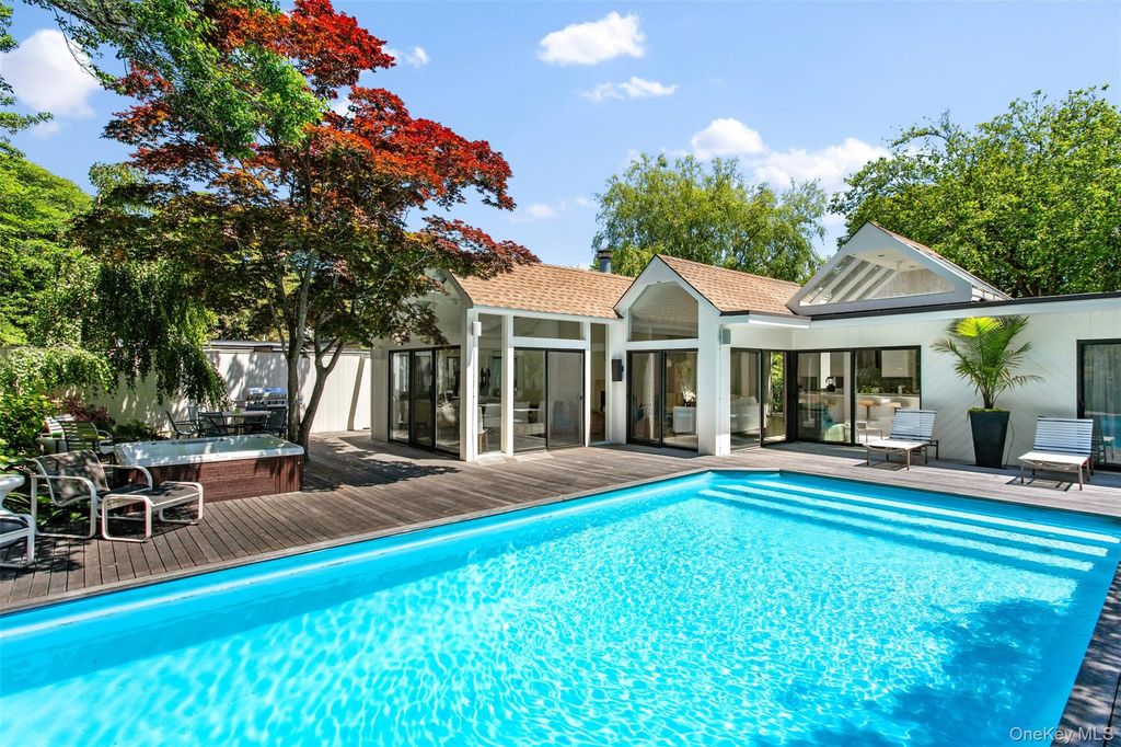 307 Shady Walk, Fire Island Pines, NY 11782