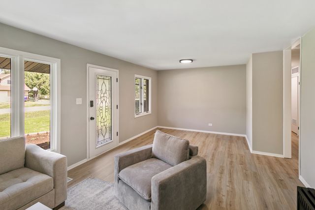 16400 Sherwood Drive, Orland Park, IL 60462