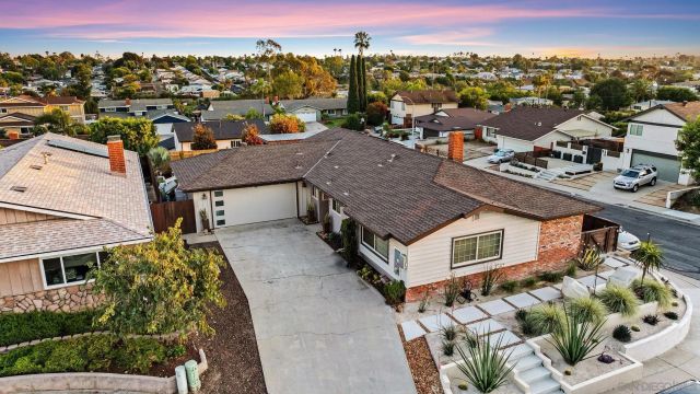 6951 Gordon, La Mesa, CA 91942