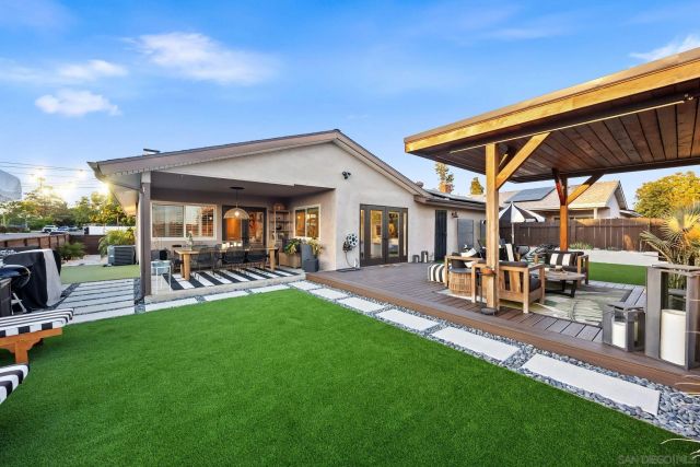 6951 Gordon, La Mesa, CA 91942