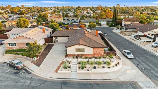 6951 Gordon, La Mesa, CA 91942