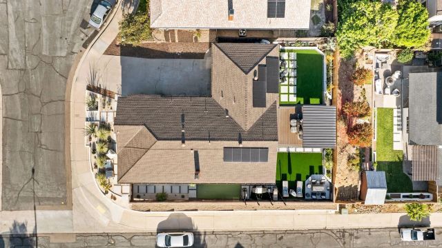 6951 Gordon, La Mesa, CA 91942