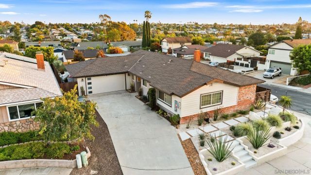 6951 Gordon, La Mesa, CA 91942