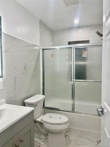 15 Potamac St., Yonkers, NY 10710