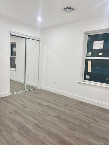 15 Potamac St., Yonkers, NY 10710