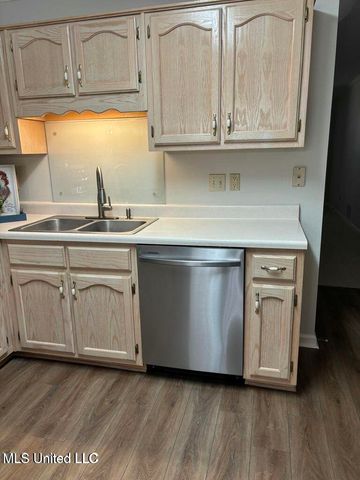 6718 Beaumont Circle, Southaven, MS 38671