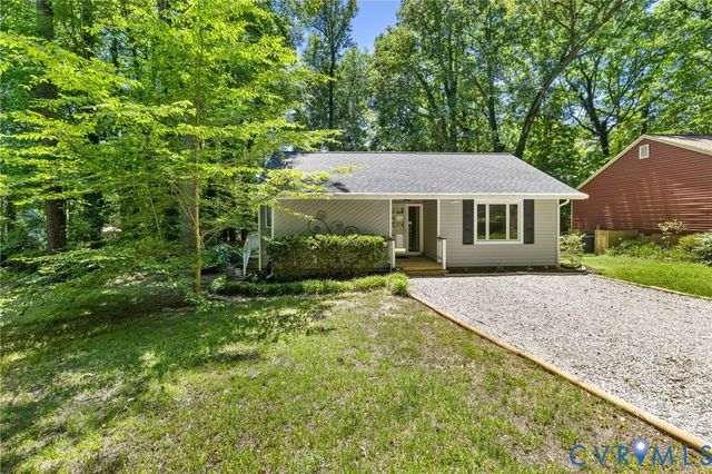 14207 Broad Oaks Ct, Midlothian, VA 23112