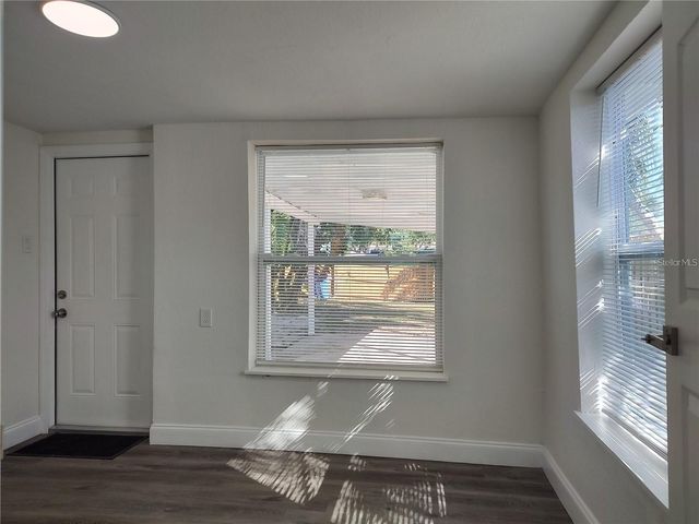 4637 12TH AVENUE N, St Petersburg, FL 33713