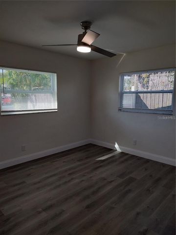 4637 12TH AVENUE N, St Petersburg, FL 33713