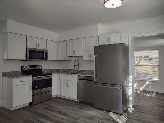 4637 12TH AVENUE N, St Petersburg, FL 33713