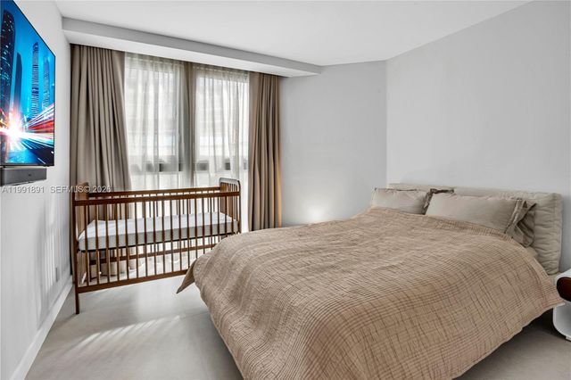 16485 Collins Ave 431, Sunny Isles Beach, FL 33160