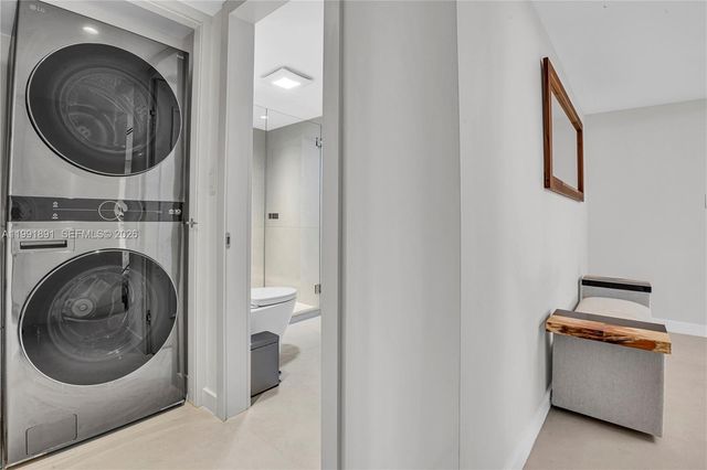 16485 Collins Ave 431, Sunny Isles Beach, FL 33160