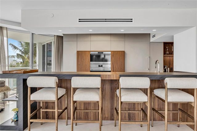 16485 Collins Ave 431, Sunny Isles Beach, FL 33160