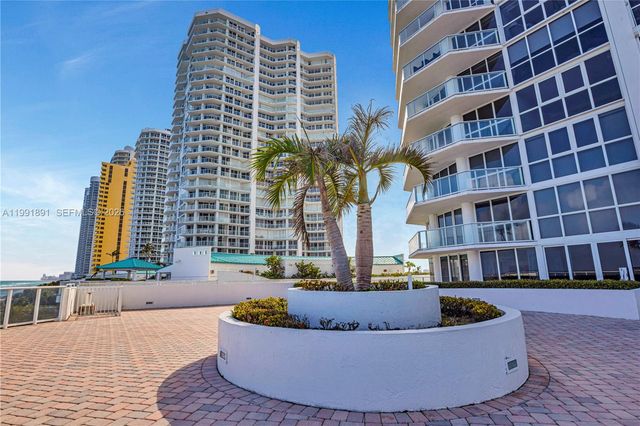 16485 Collins Ave 431, Sunny Isles Beach, FL 33160
