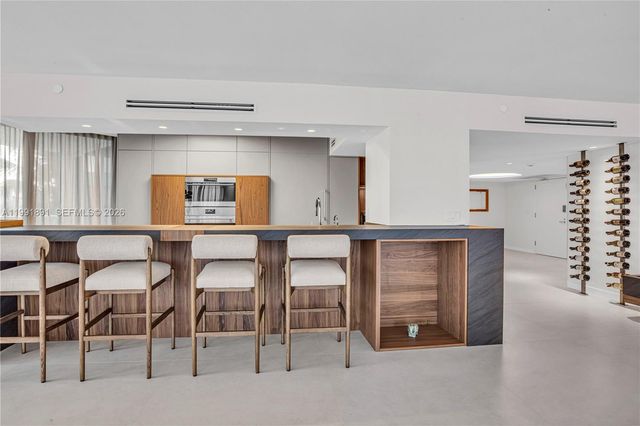 16485 Collins Ave 431, Sunny Isles Beach, FL 33160