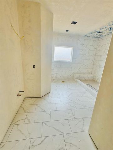 1236 Twin Oaks Drive, Blanchard, OK 73010