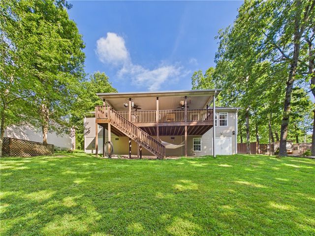 8 Benwick Lane, Bella Vista, AR 72714