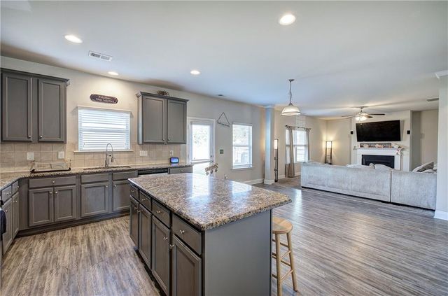 41 Darby Lane, Adairsville, GA 30103