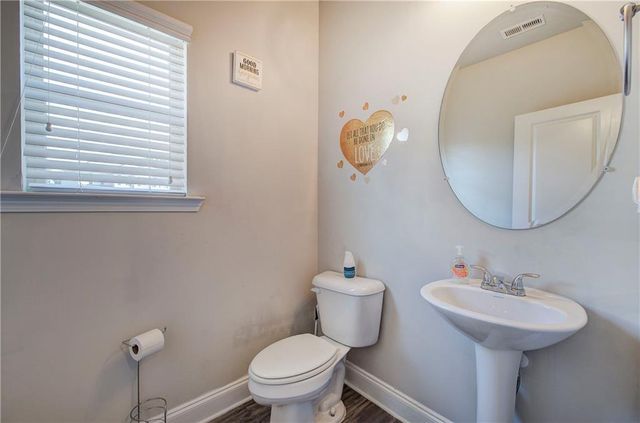 41 Darby Lane, Adairsville, GA 30103