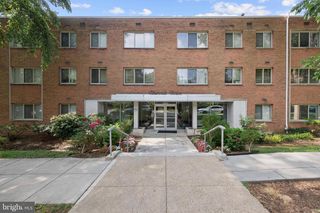 2710 MACOMB ST NW #403, Washington, DC 20008