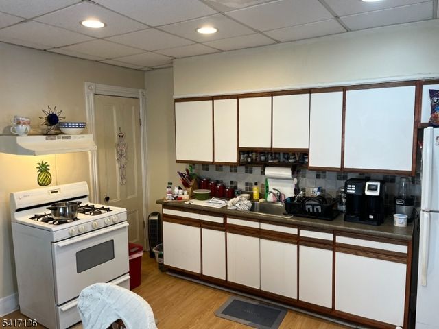 131 E Cliff St 4, Somerville Boro, NJ 08876