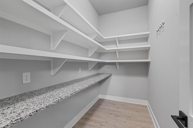 17621 Hunters HOLW, Jonestown, TX 78645