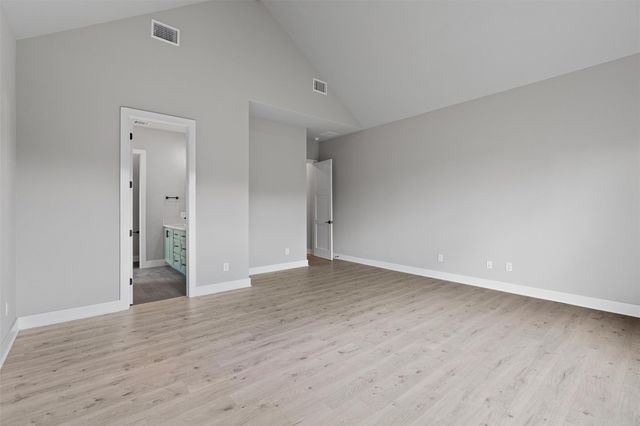 17621 Hunters HOLW, Jonestown, TX 78645