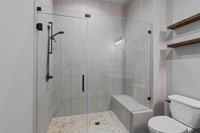 17621 Hunters HOLW, Jonestown, TX 78645