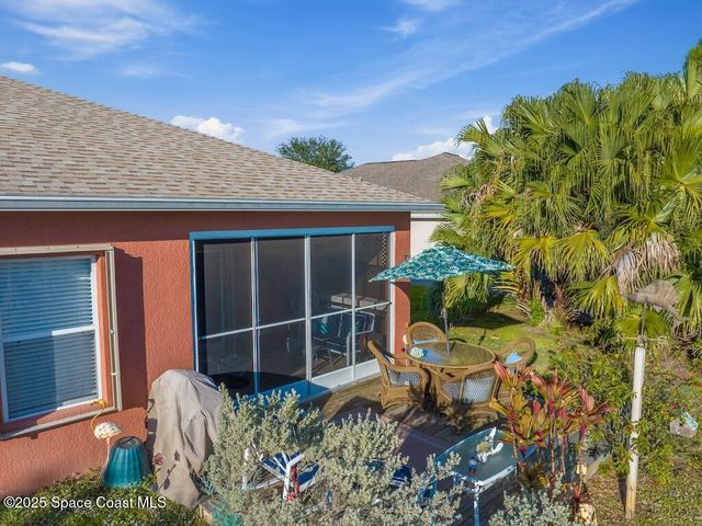 221 Briarcliff Circle, Sebastian, FL 32958