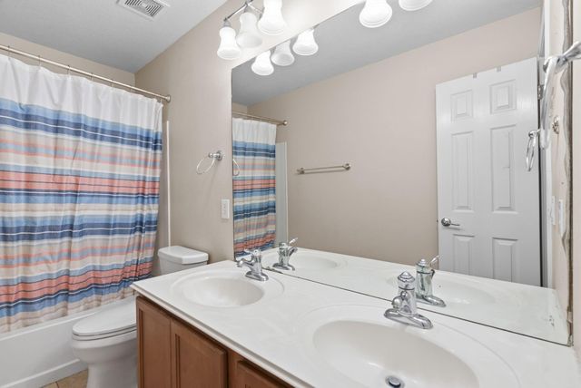 2712 Woodspring Acres Drive, Houston, TX 77345