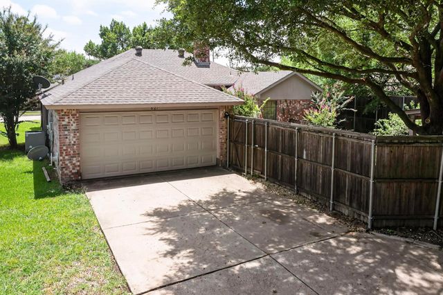 627 Big Thicket Trail, Mesquite, TX 75149