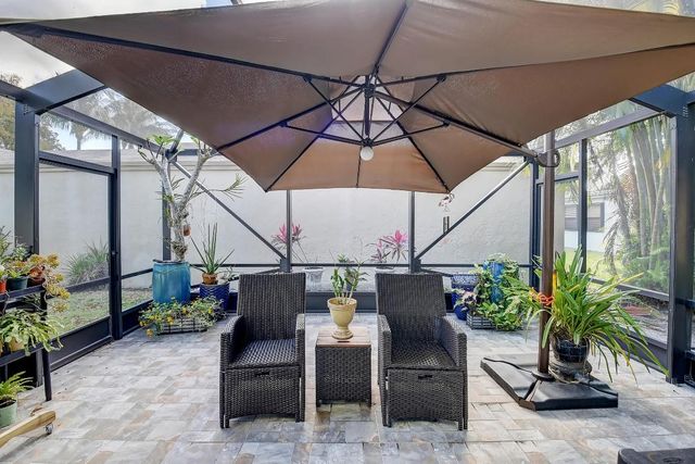 2492 NW 10th Street, Delray Beach, FL 33445