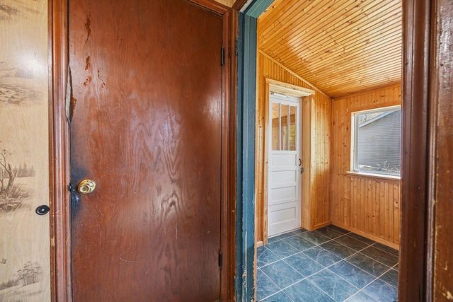 424 W Milwaukee STREET, Jefferson, WI 53549